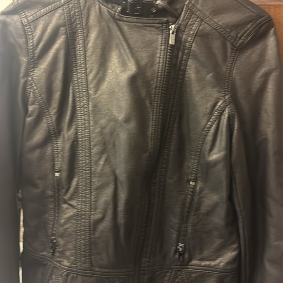 Faux leather diagonal zip biker jacket - Picture 4 of 8